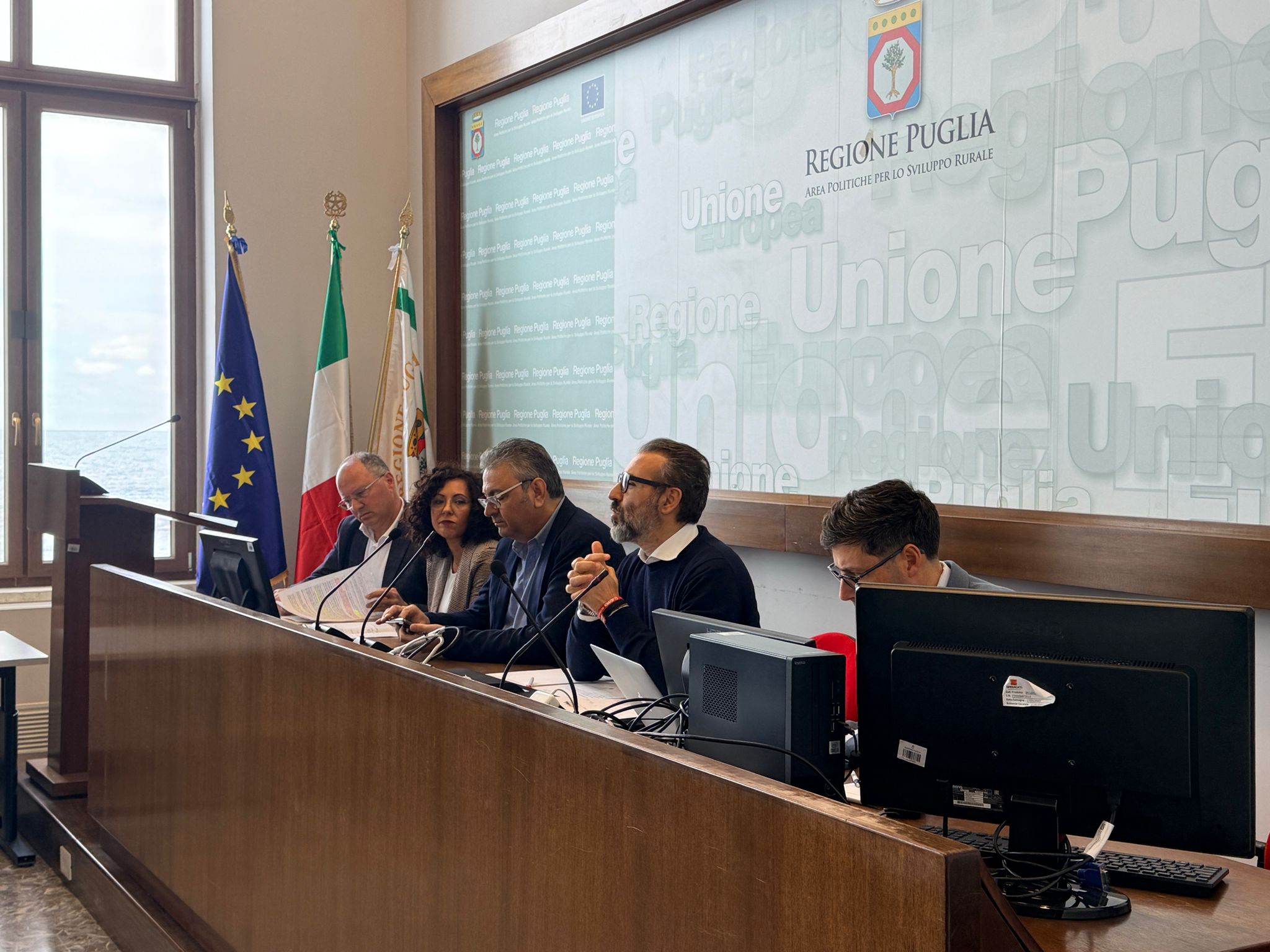 Galleria Gal, Paolicelli convoca i Gruppi di Azione Locale: “Le risorse non si possono sprecare. Ora serve un cambio di passo concreto” - Diapositiva 1 di 4